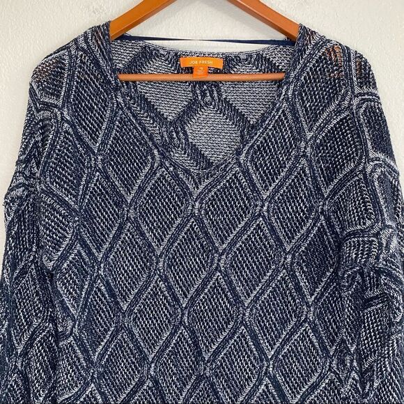 Joe Fresh Size Large Textured Diamond Knit Sweater - Picture 2 of 9